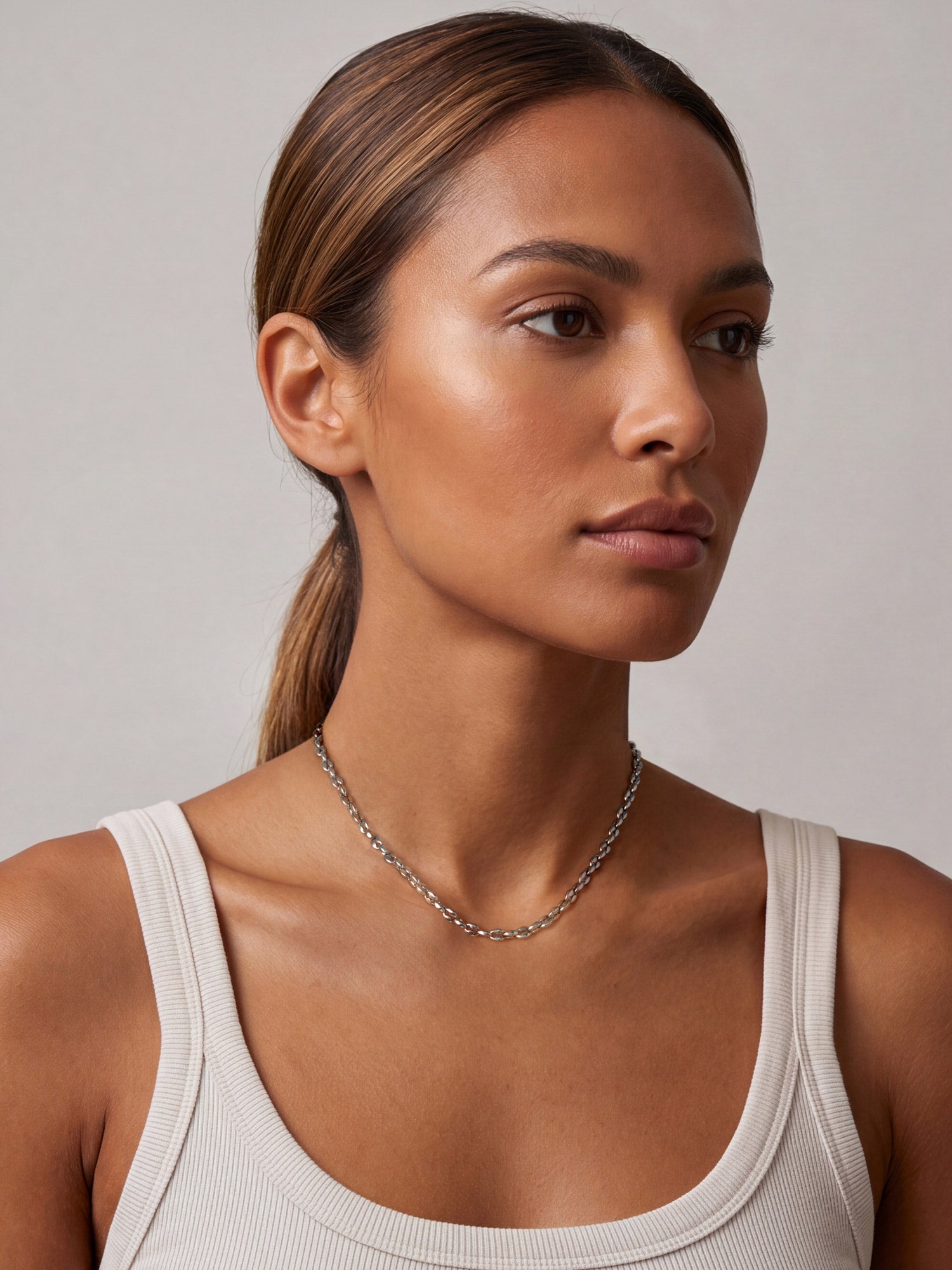 Bold V Chain Necklace in Silver