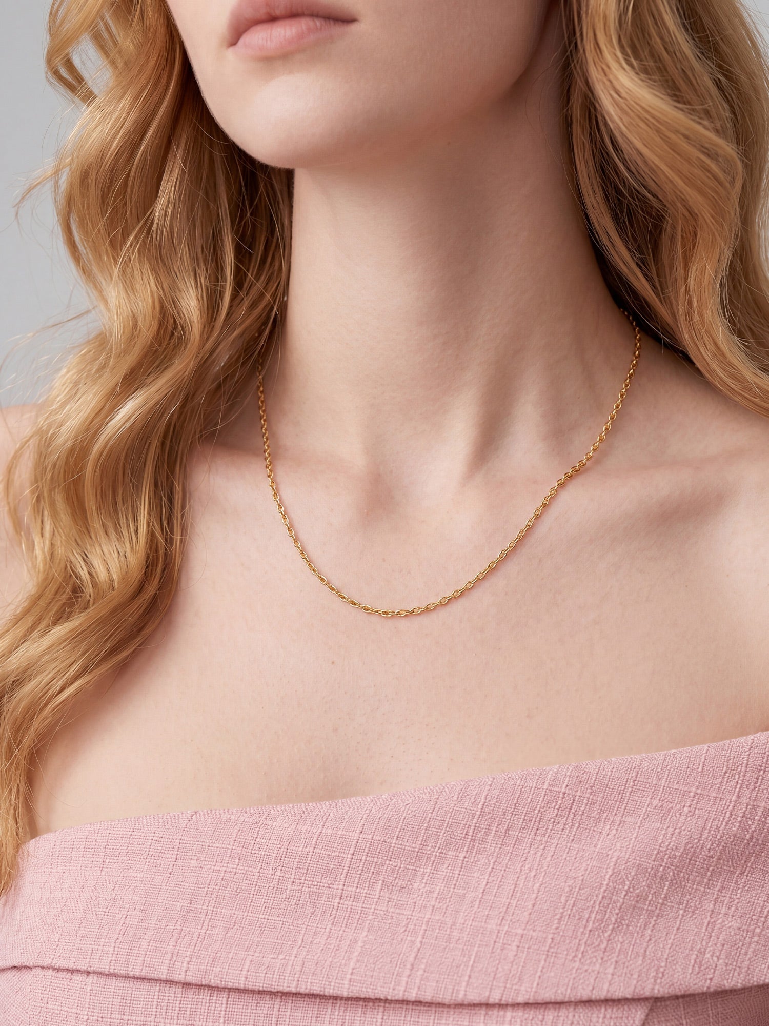 Classic Dainty Chain Necklace in Gold