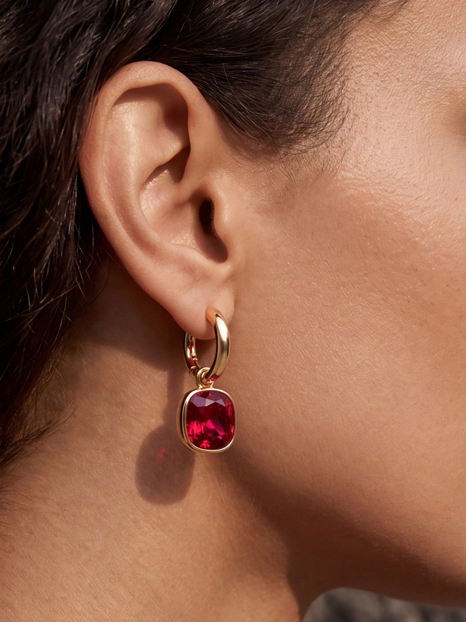 Cushion Red Glass Drops in Gold