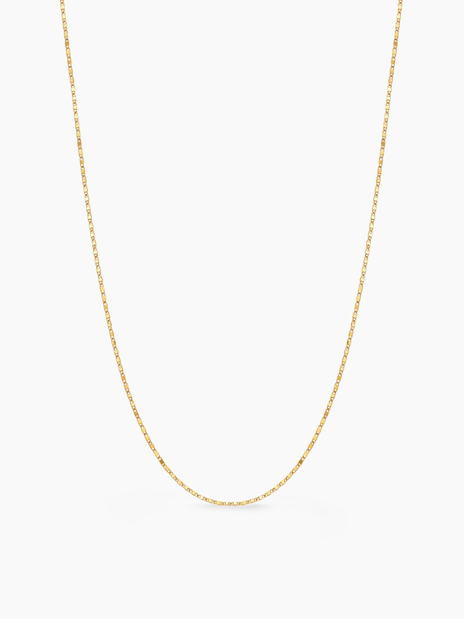 Oval Link Chain Necklace in Gold