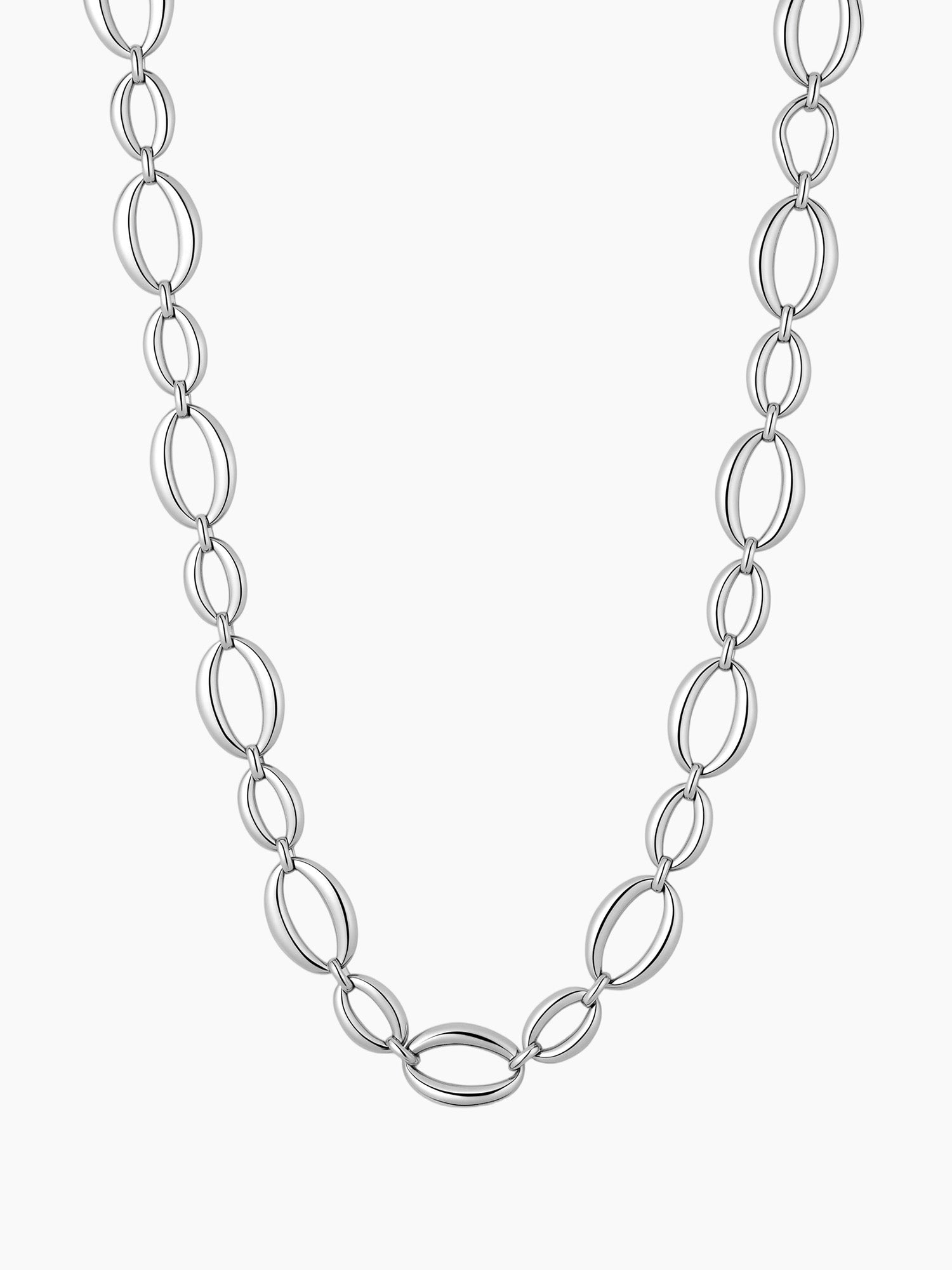 Oval Link Chain Necklace in Silver