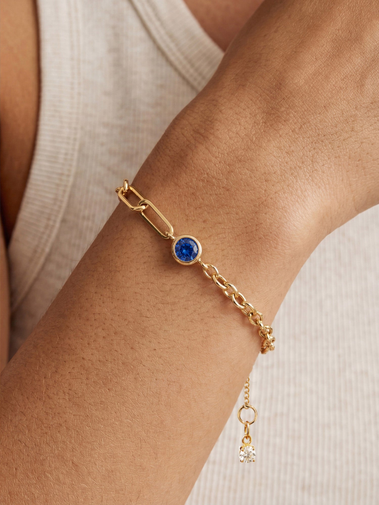 Paperclip Chain Bracelet in Gold