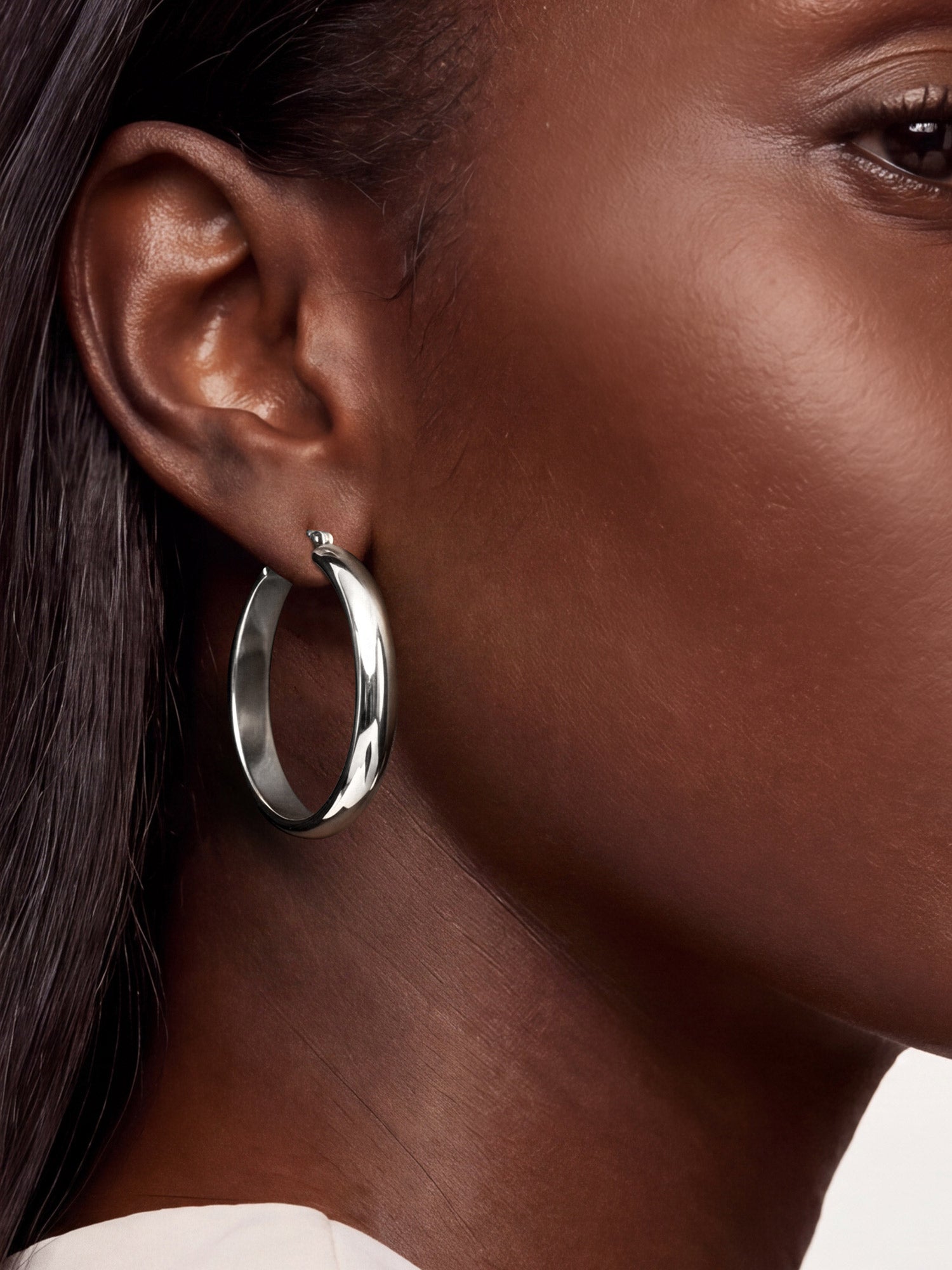Plain Hoops in Sliver