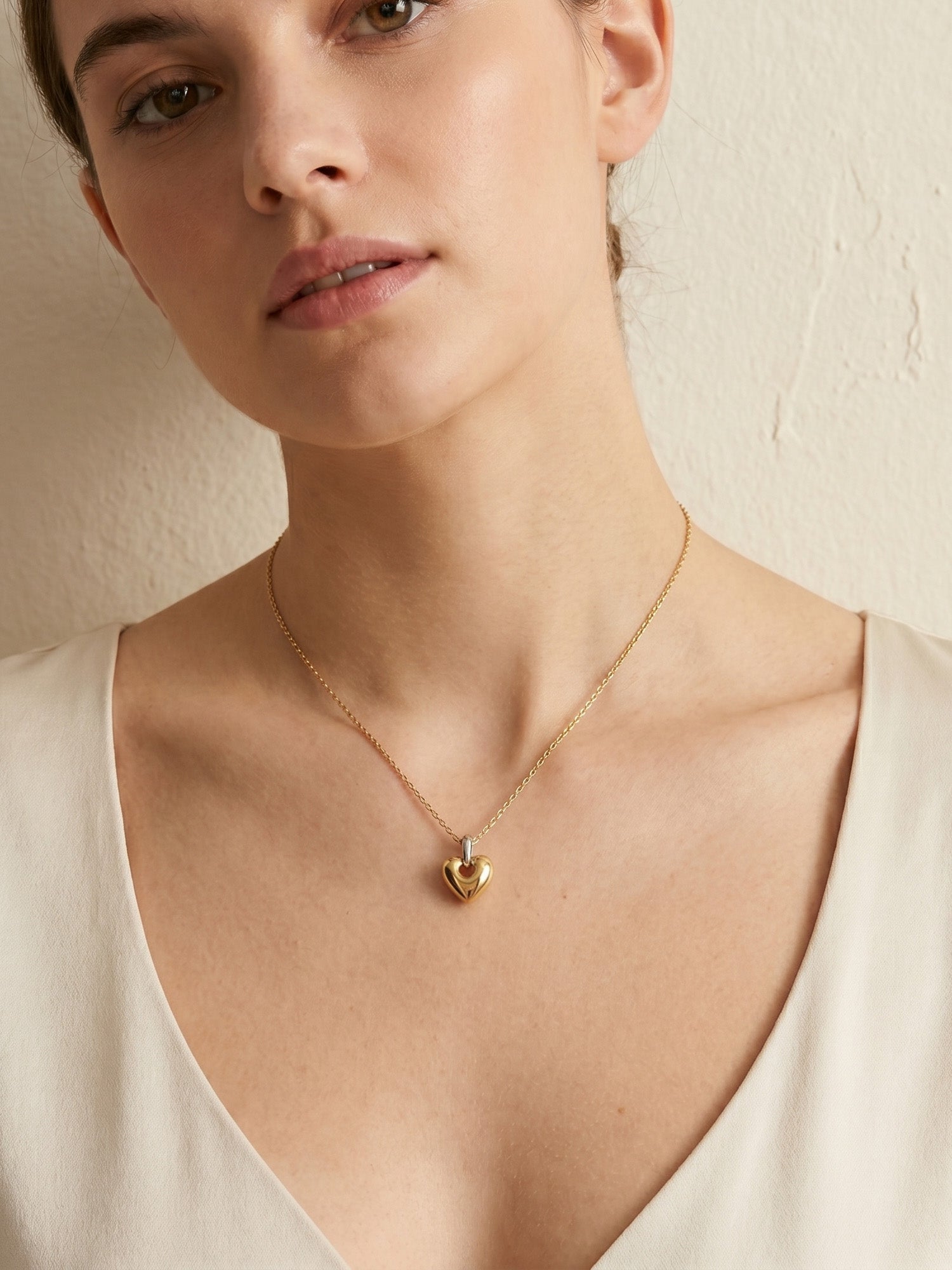 Puffy Heart Pendant Necklace in Gold