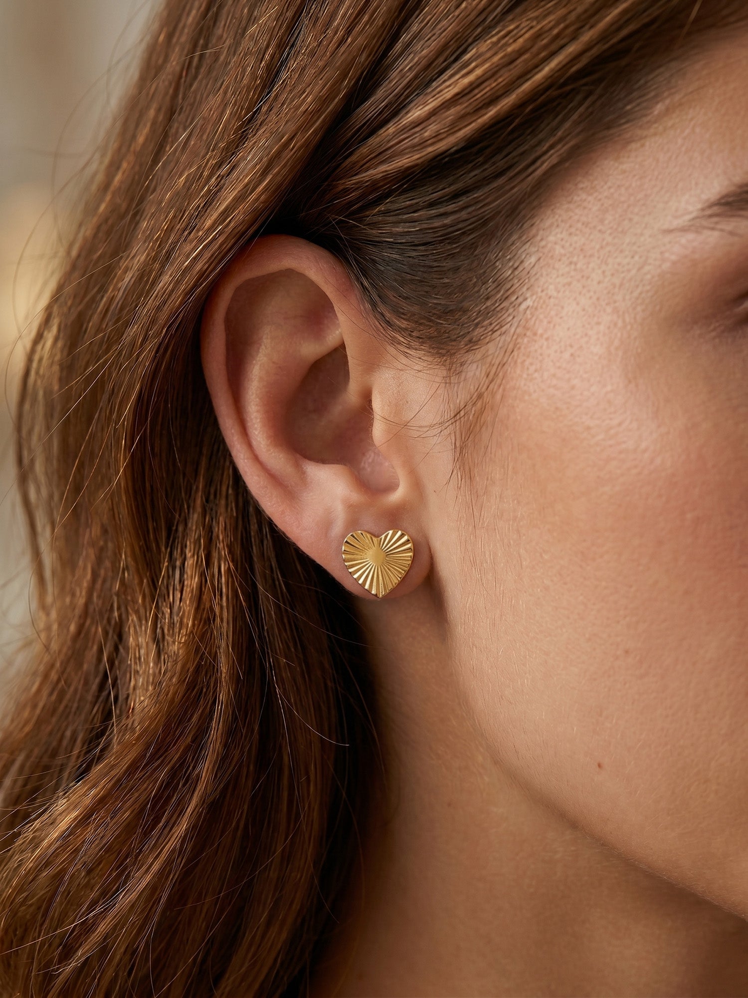 Sunray Heart Studs in Gold