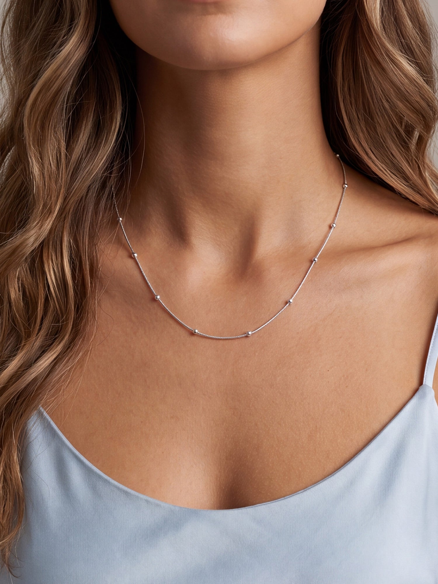 V-Shape Chain Necklace in Silver
