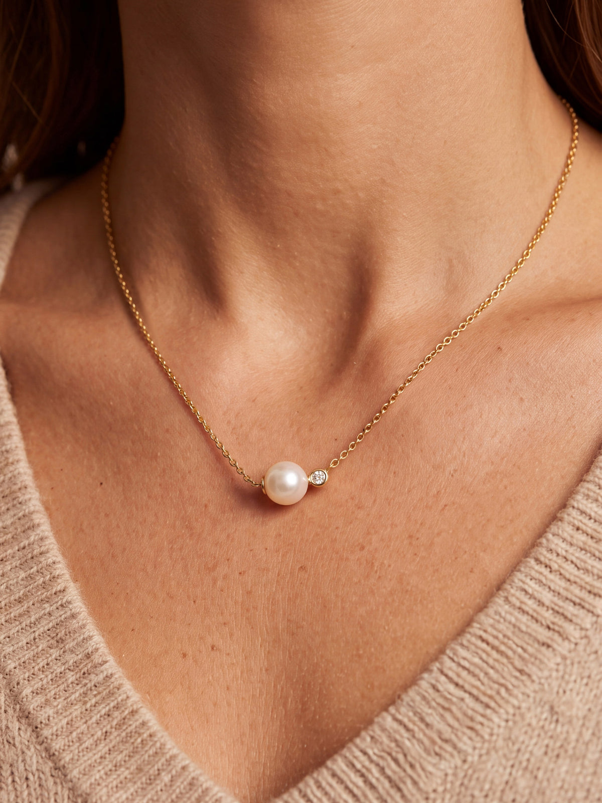 Pearl CZ Pendant Necklace in Gold