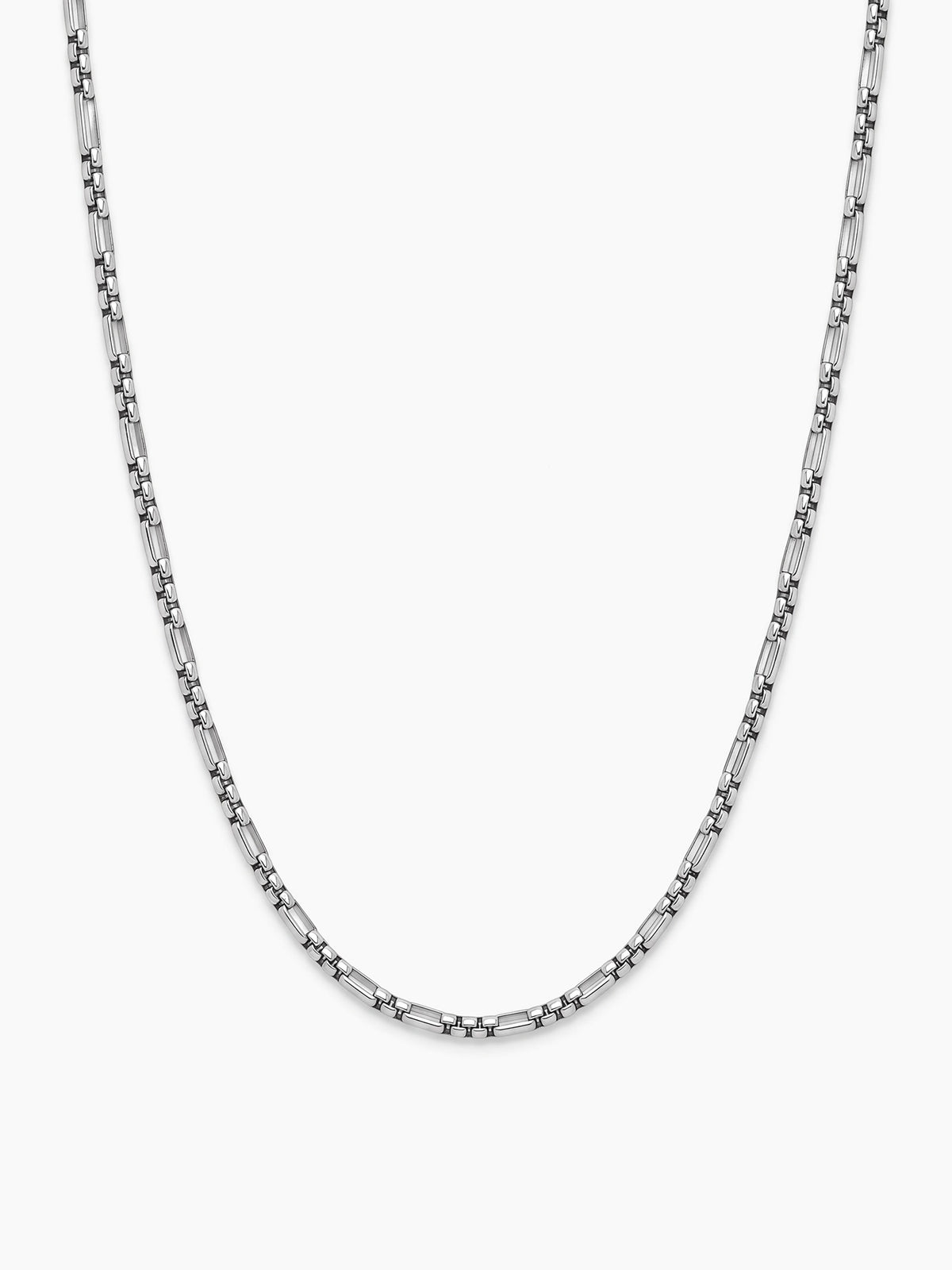 Station Box Chain Necklace in Silver